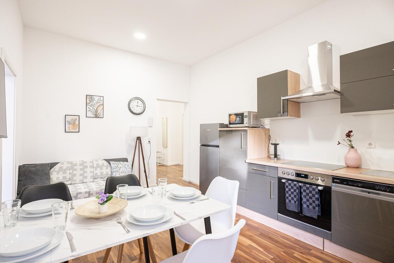 Küche/Wohn und Essbereich 