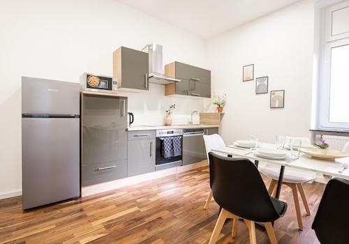 Küche/Wohn und Essbereich 