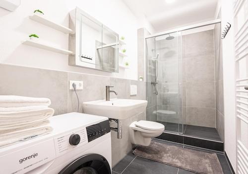 Bad mit Waschmaschine 