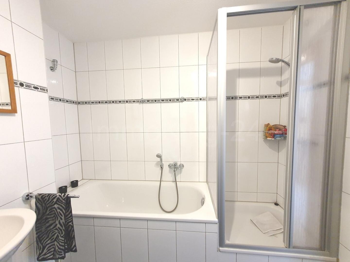 BADEZIMMER DACHGESCHOSS