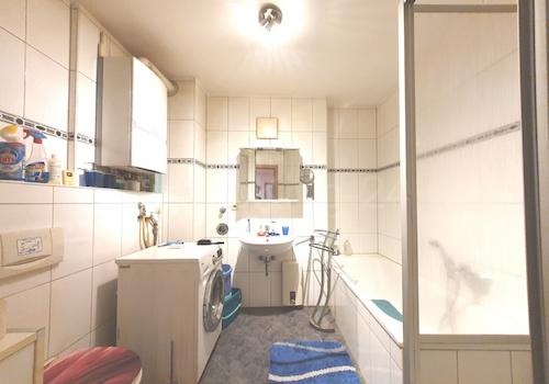 BADEZIMMER OBERGESCHOSS
