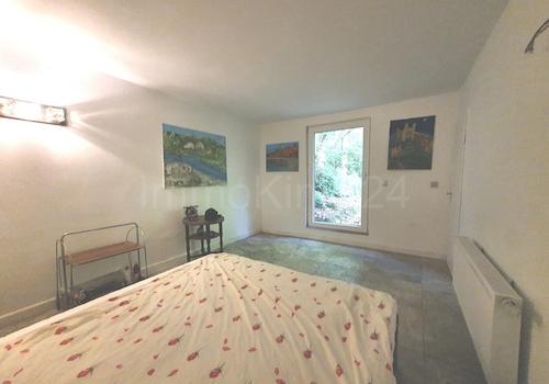 SCHLAFZIMMER ERDGESCHOSS