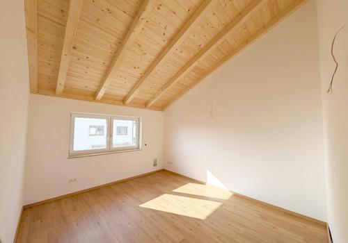 DG - Kinderzimmer - Weitwinkel