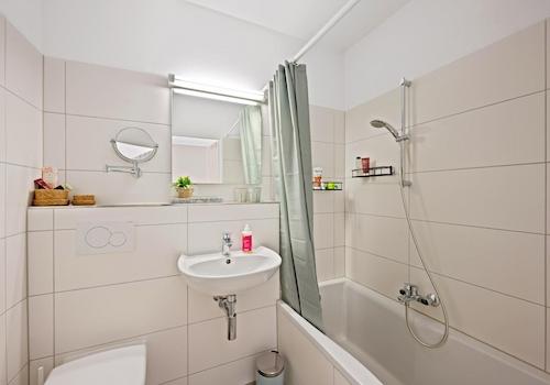 Modernisiertes Badezimmer