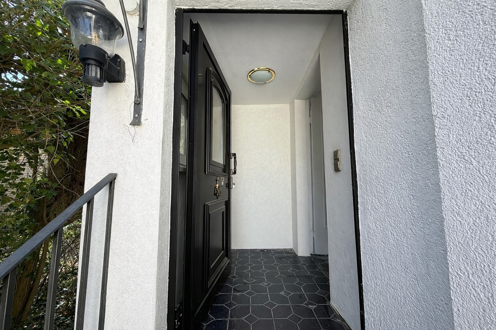 Gaderobe Haupteingang