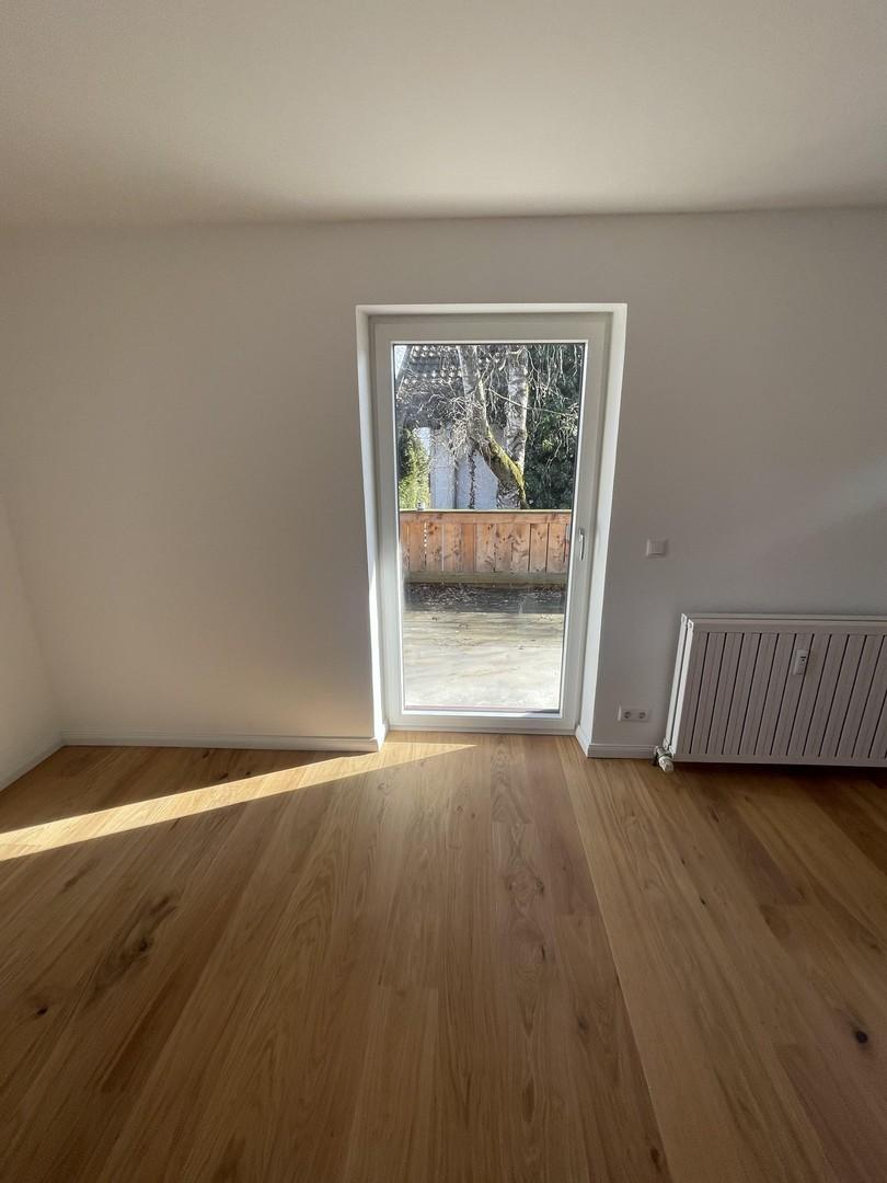 Zugang Balkon über Küche