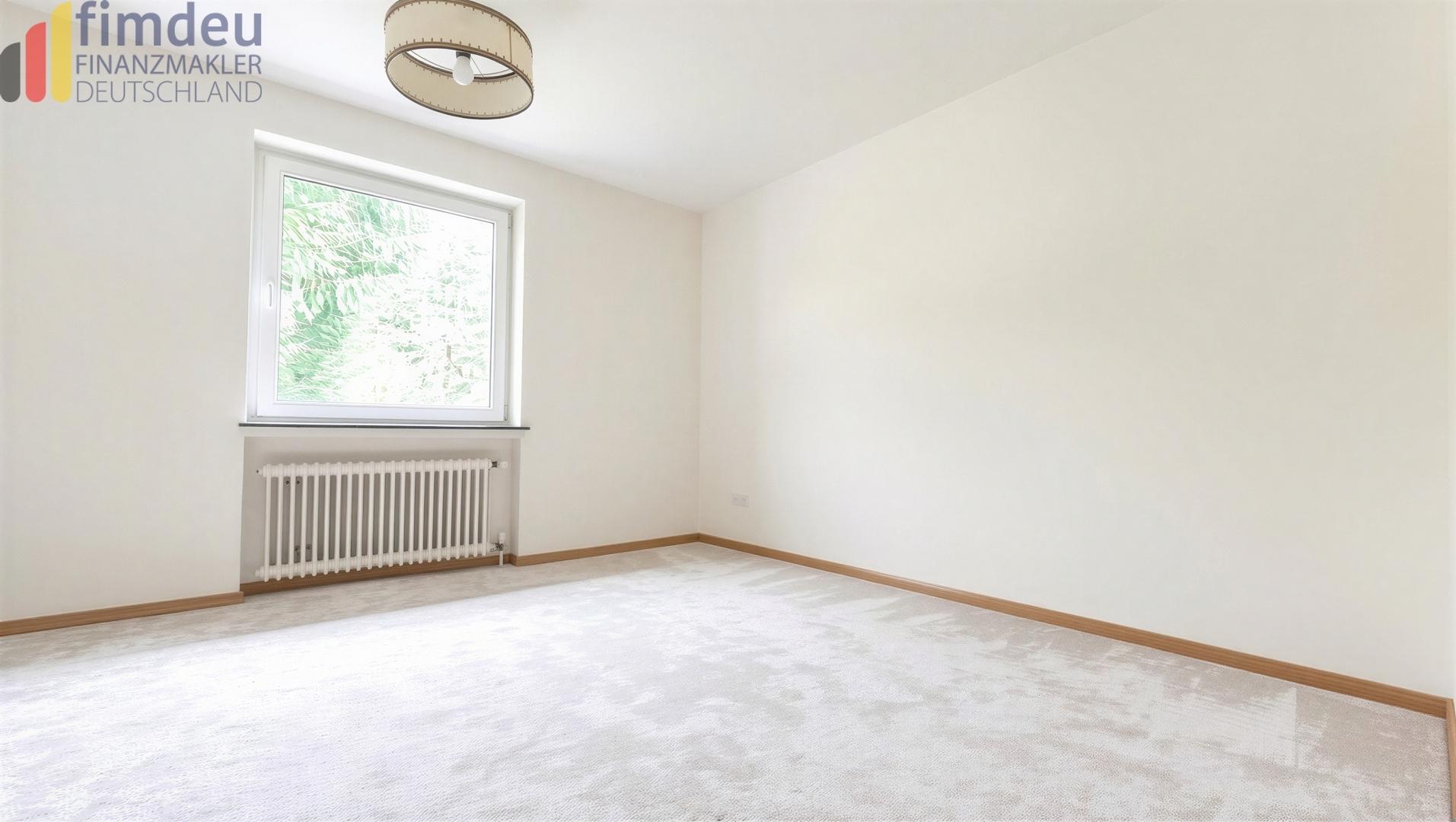 Elternschlafzimmer EG  