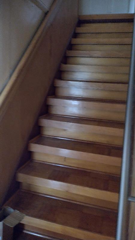 Treppe zum Obergeschoss