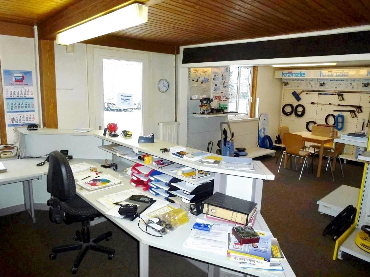 Büro-/Ausstellungsbereich