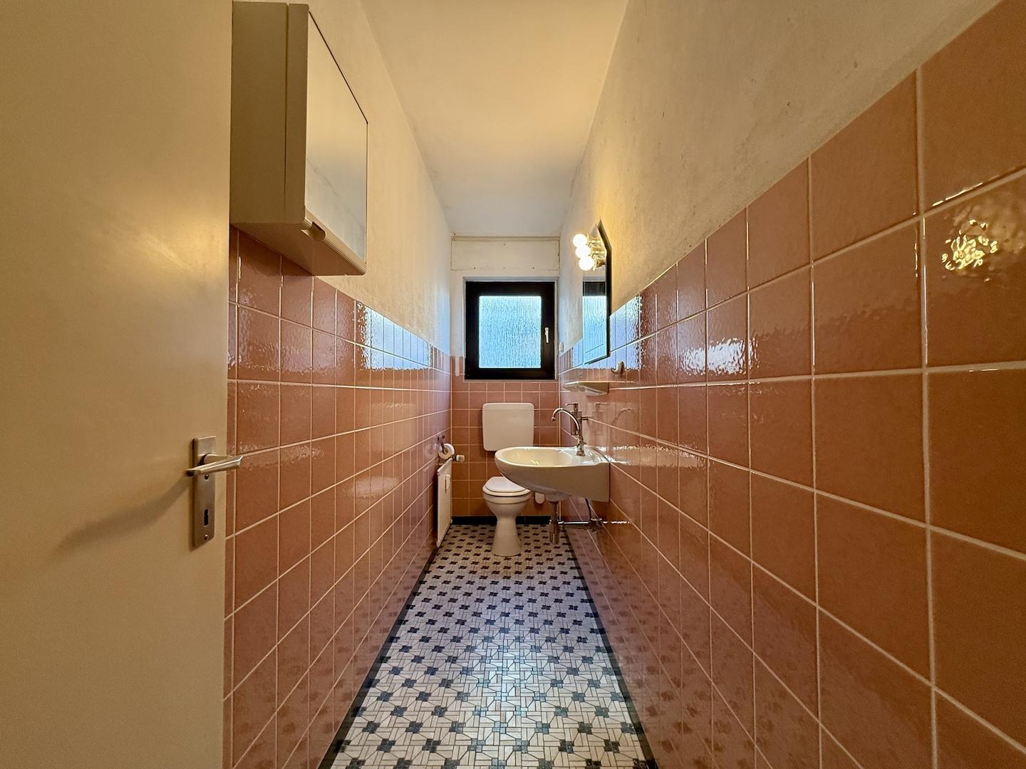 Wohnung 1: Gäste-WC