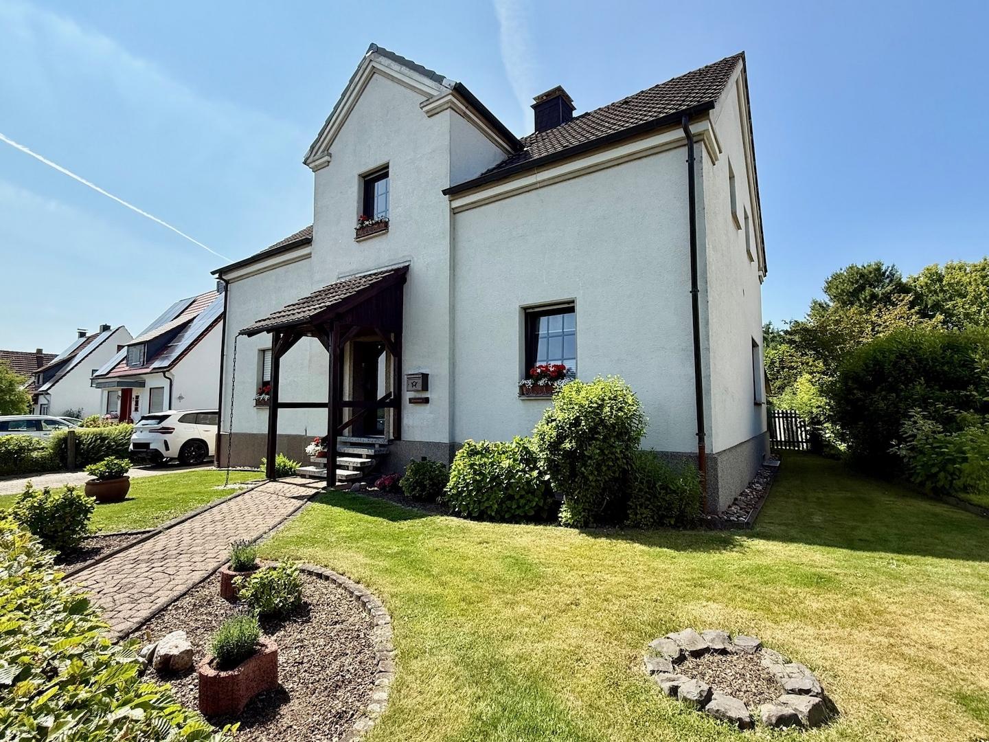 Frontansicht Wohnhaus