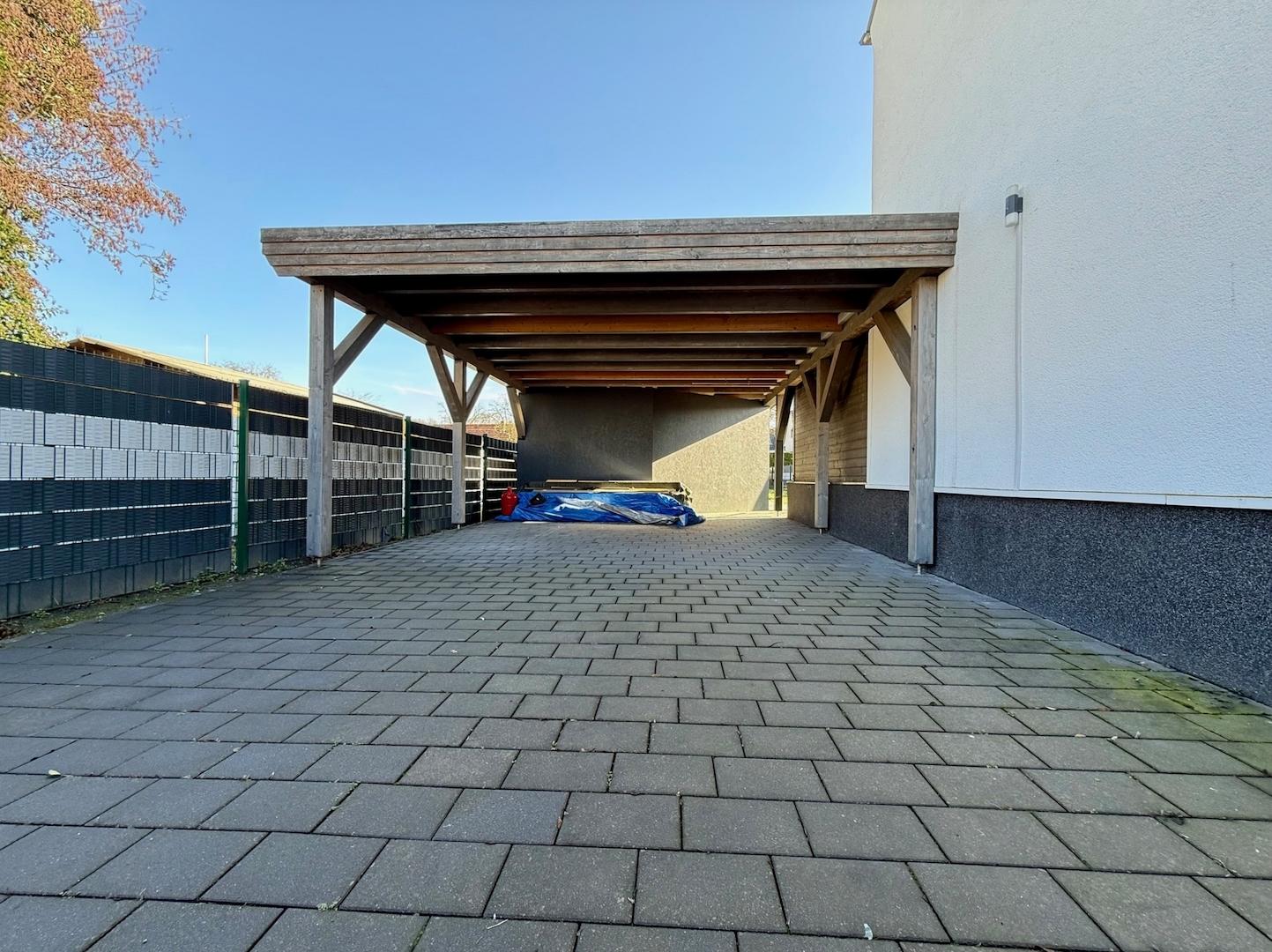 Carport