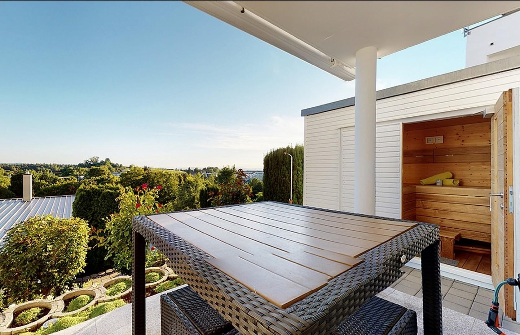 Gartenbereich mit Sauna