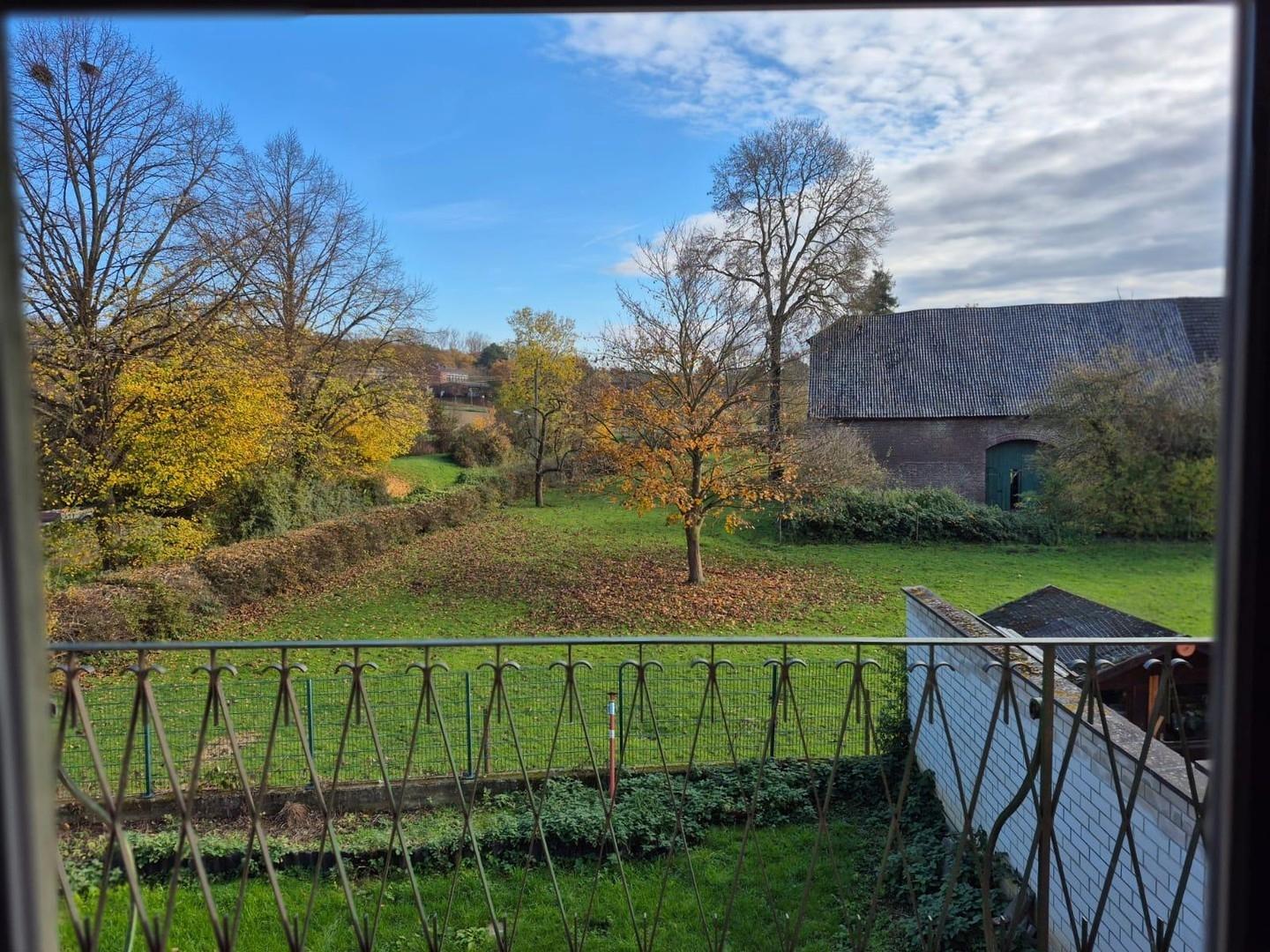 OG, Ausblick vom Balkon
