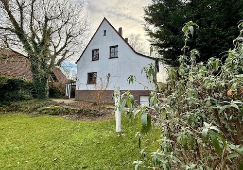 Rückansicht und Garten