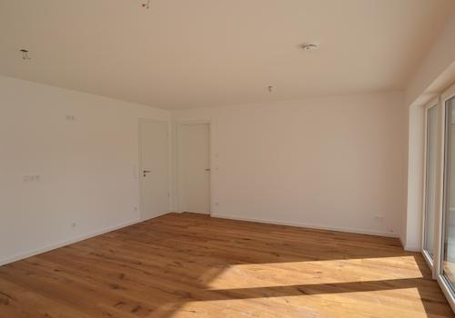 Blick auf den Durchgang zum Schlafzimmer