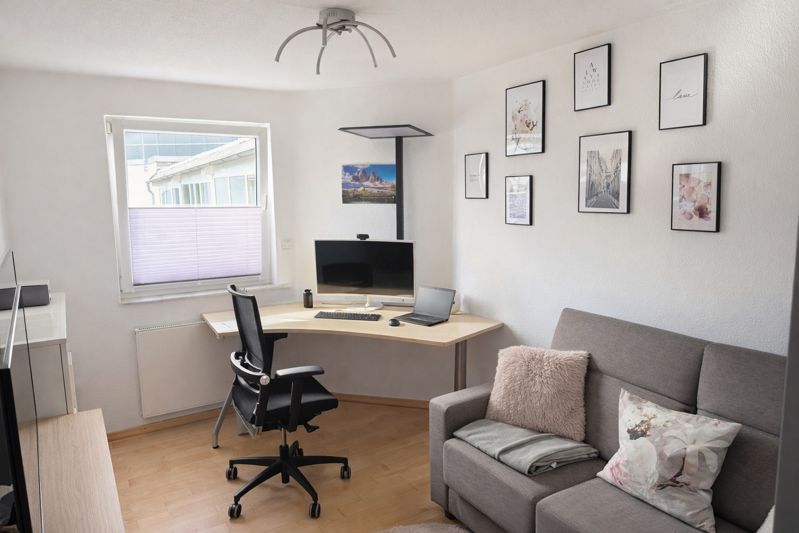 OG Flexibles Zimmer/Schlafen