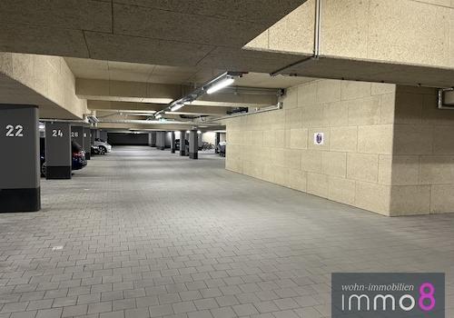 geräumige Tiefgarage
