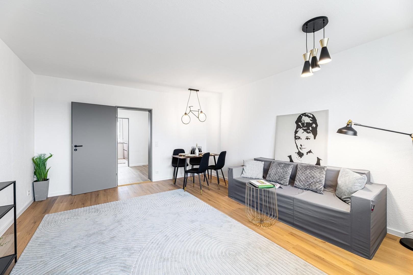 Großzügiges Wohnzimmer