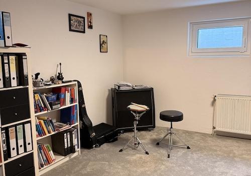 großes Arbeitszimmer