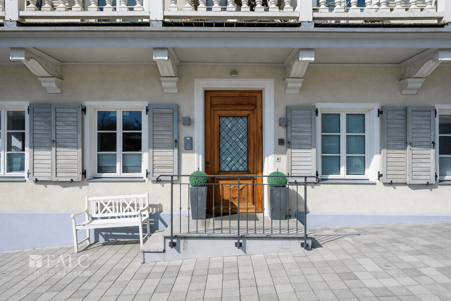 Eingangstür zur Wohnung