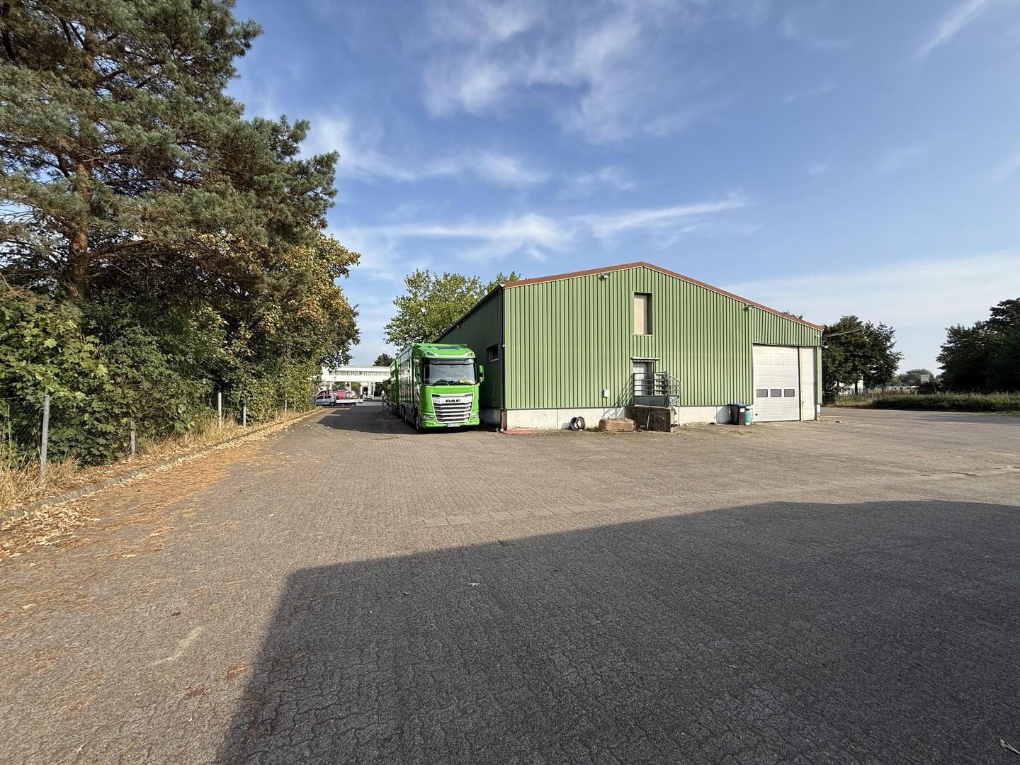 Außenansicht v. hinten