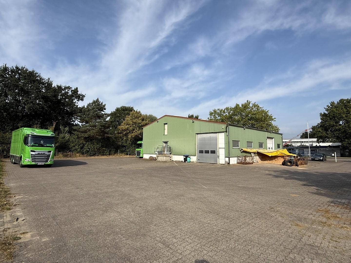 Außenansicht v. hinten