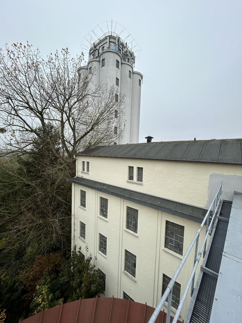 Außenansicht Mühle & Turm