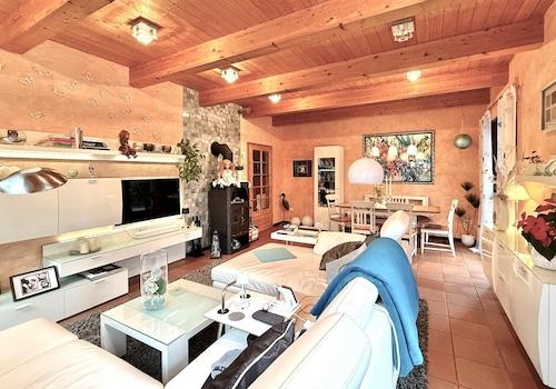 EG Wohnzimmer Bild 2