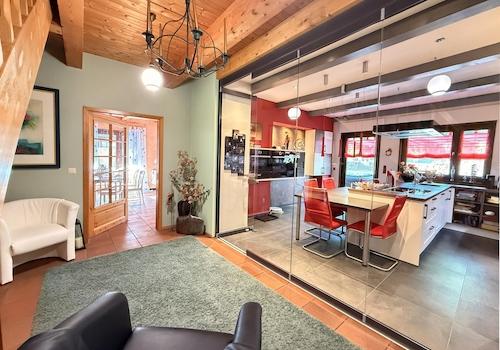 EG Diele Sicht auf Küche