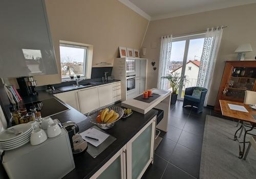 Einbauküche (inklusive)