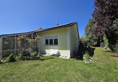 Teil des Hauses/Eckgrundstück