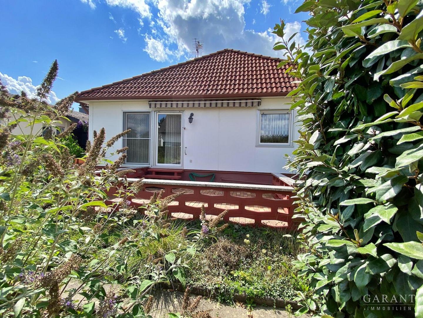 Hinten, Ansicht auf Terrasse