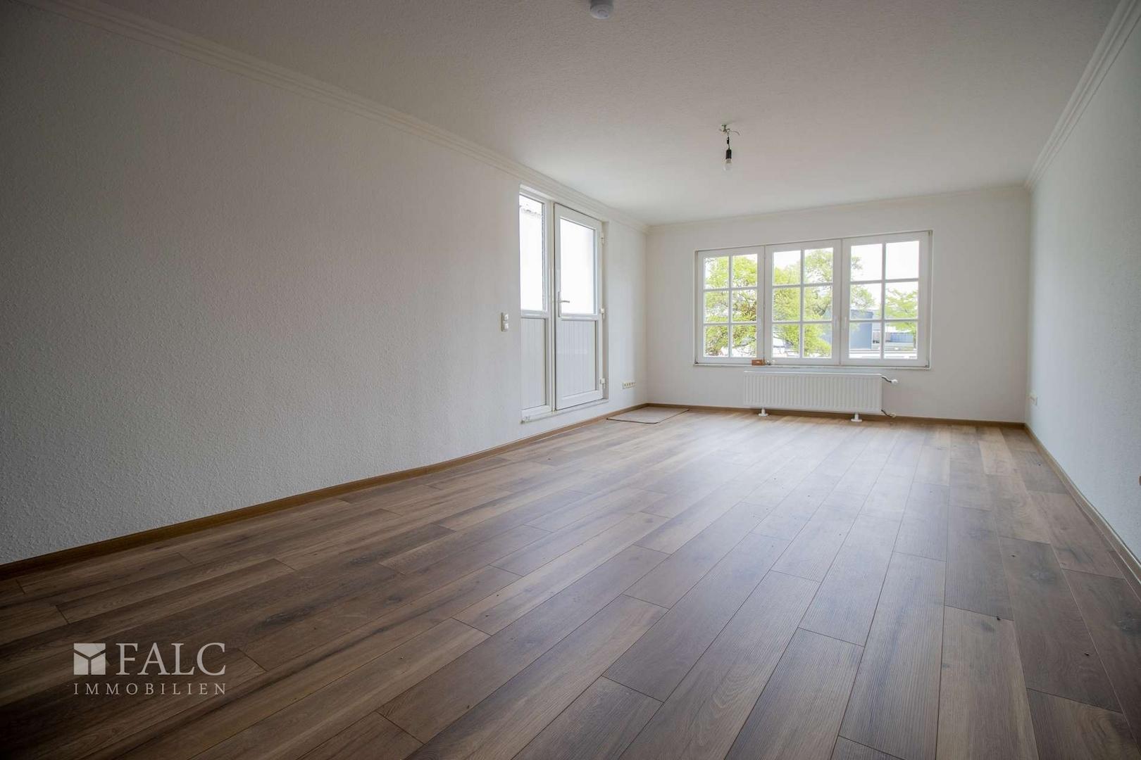 Hell und lichtdurchflutet