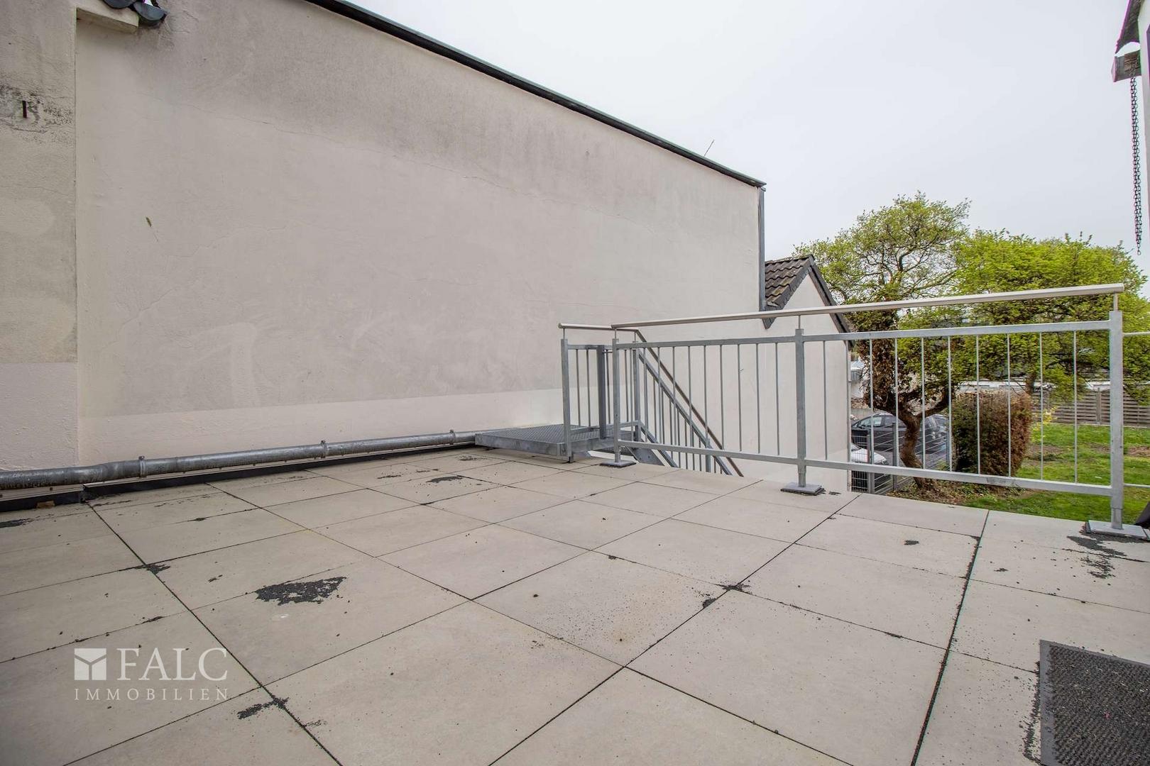 mit Blick ins Grüne 