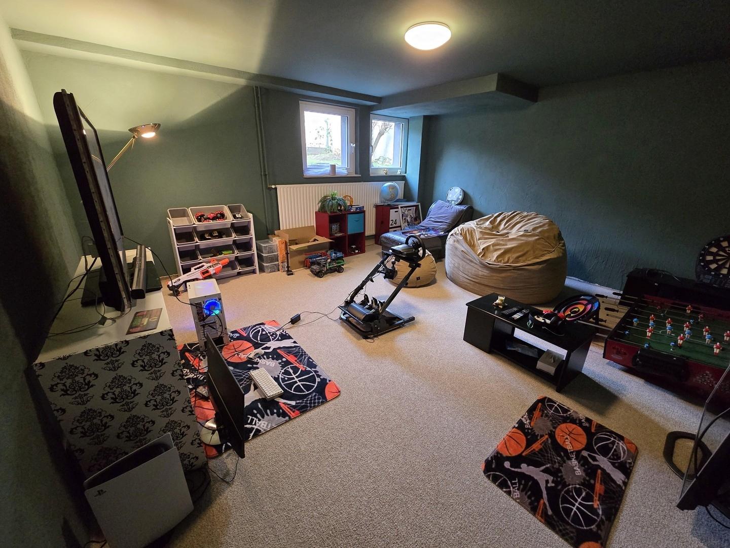 Hobbyraum/Gamingroom UG