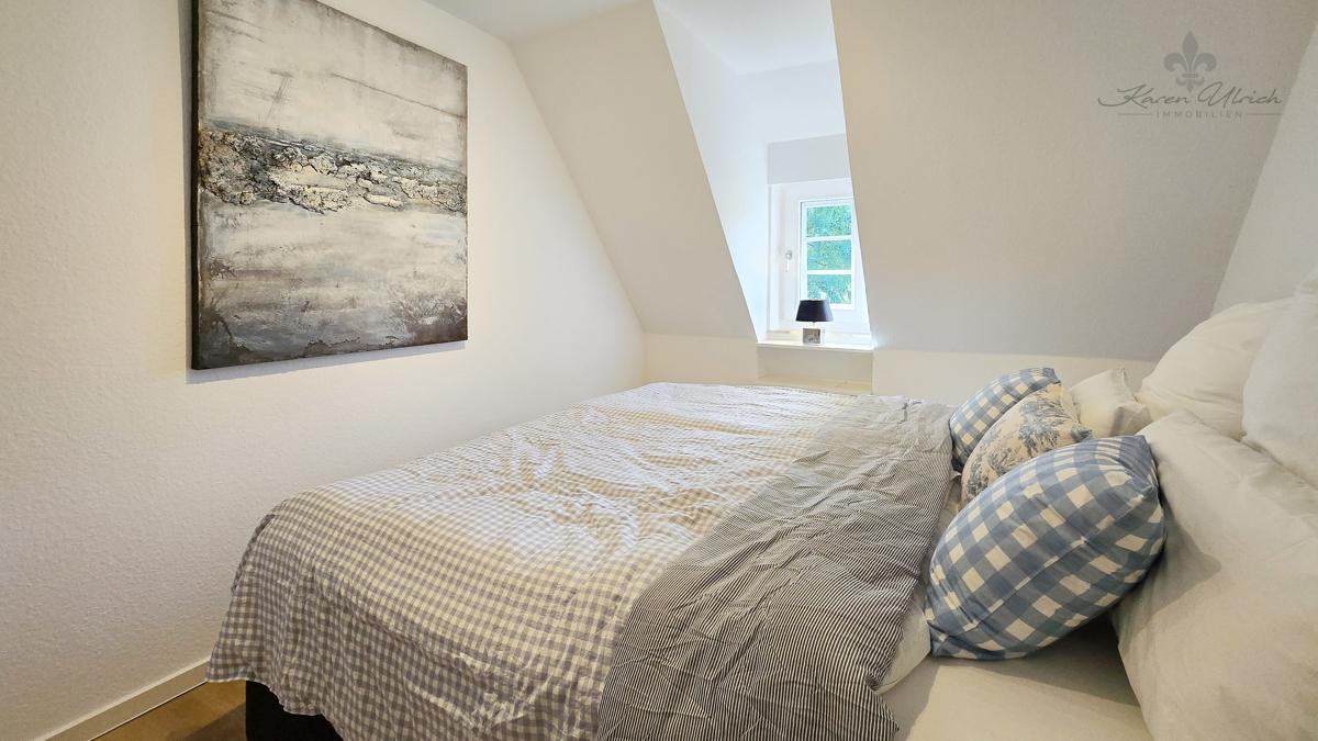Schlafzimmer 2.1