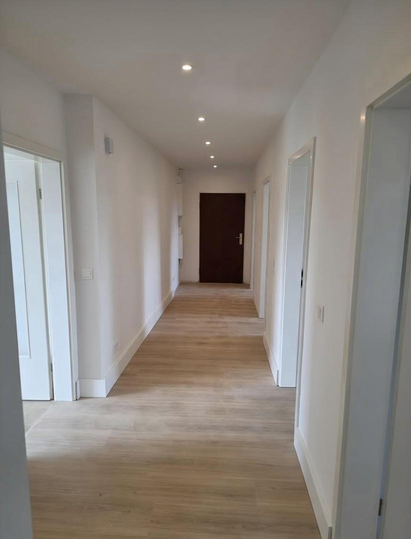 Flur Richtung Eingang 