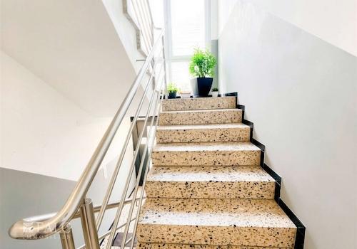 Treppenhaus - (KI generiert)