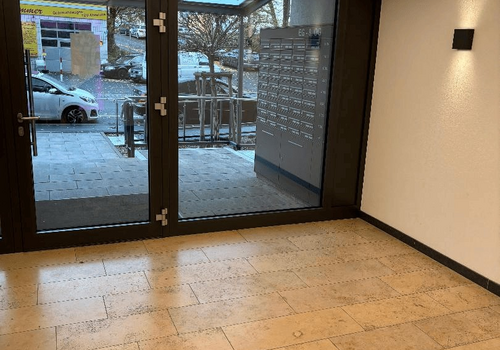 Eingangsbereich Wohngebäude