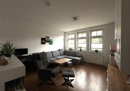 Helles, großzügiges Wohnzimmer