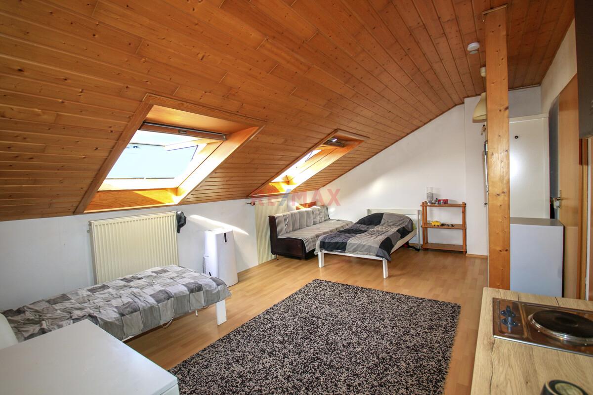 Dachgeschoss mit Pantryküche