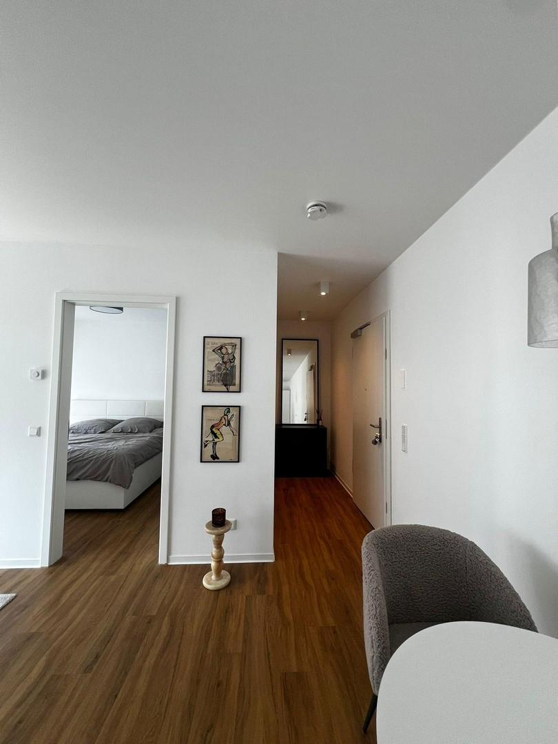 Flur mit Abstellmöglichkeit 2