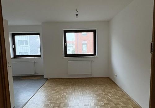 offene Küche mit Essbereich