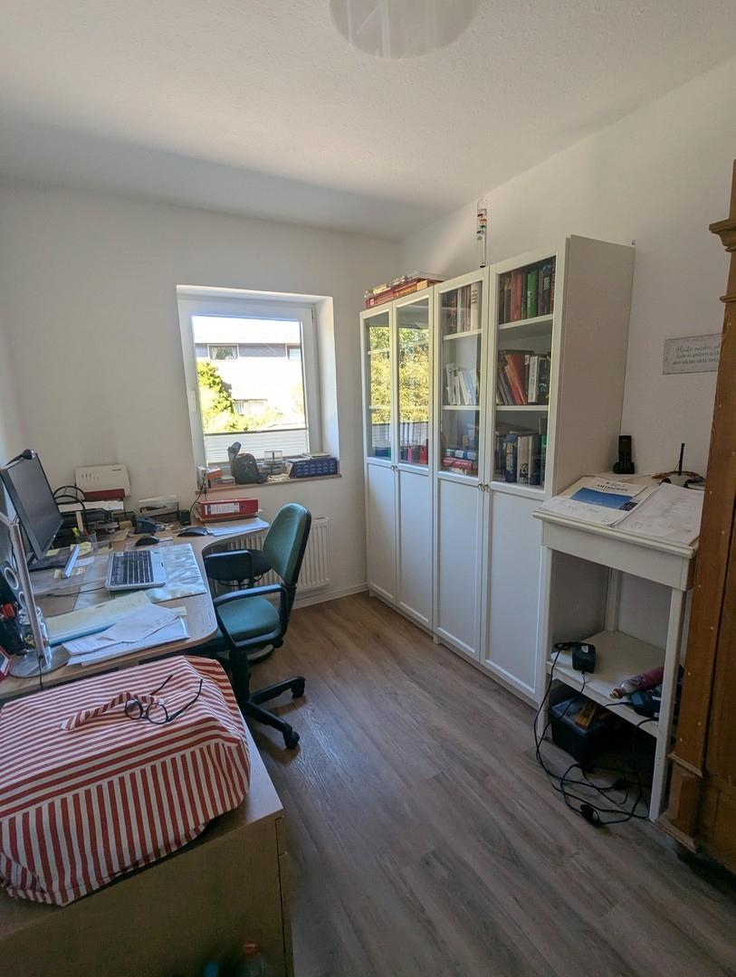 Arbeitszimmer Hw.