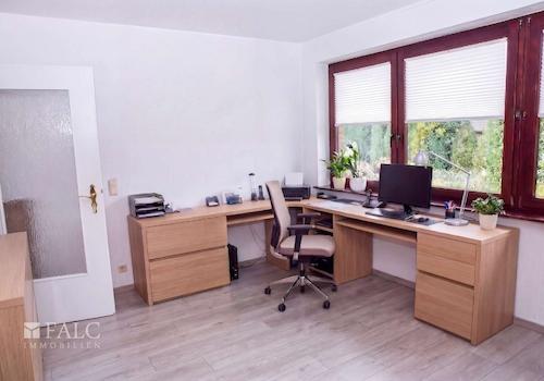 Büro links Einrichtungsbeispiel