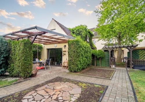 39dcc0e4-staging-mehrfamilienhaus-in-muegeln-crellenhain