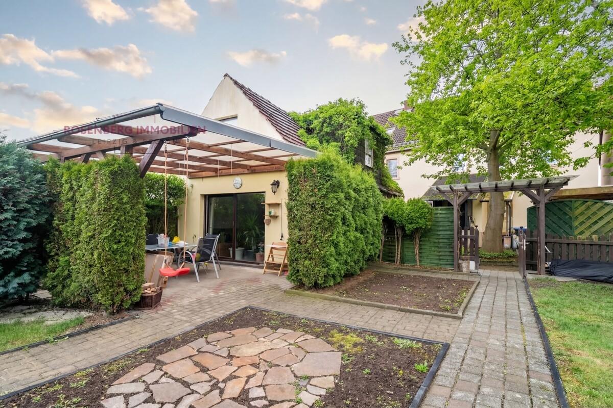 39dcc0e4-staging-mehrfamilienhaus-in-muegeln-crellenhain