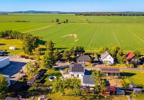 744a92b0-aussenansicht-staging-einfamilienhaus-in-wurzen-kuehren