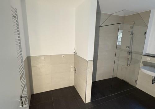 Platz f. Waschm. u. Trockner 